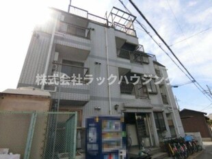 下木田マンションの物件外観写真